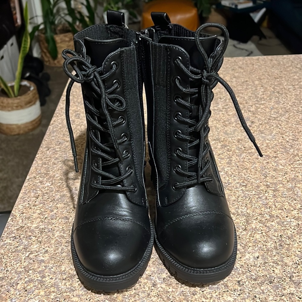 NWT black Torrid lace up combat boot